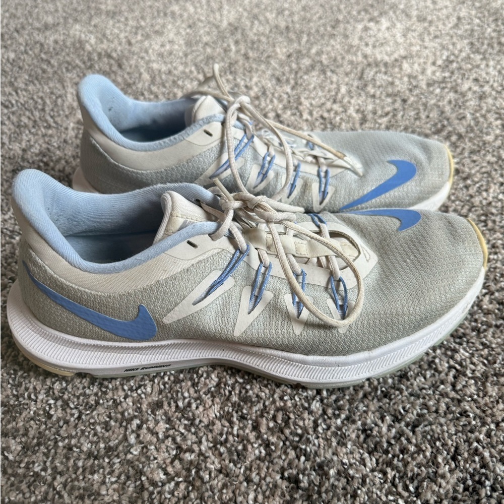 Nike Women’s Light Blue & Gray Athletic Sneakers Running Tennis Shoes Size 8